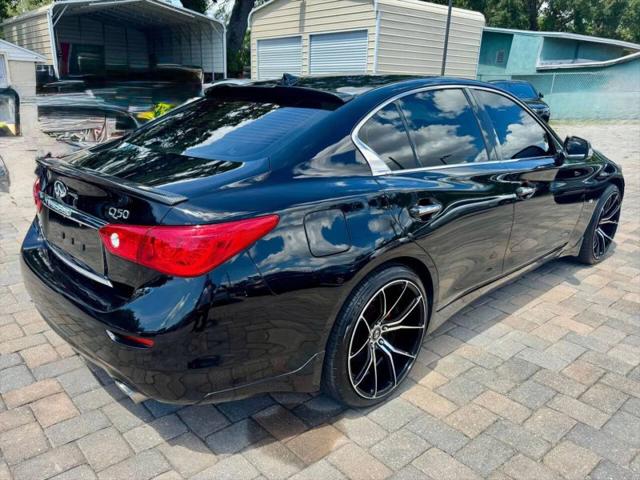2015 INFINITI Q50 Premium