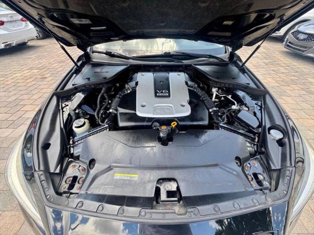 2015 INFINITI Q50 Premium