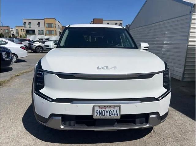 2024 Kia EV9 Light Long Range