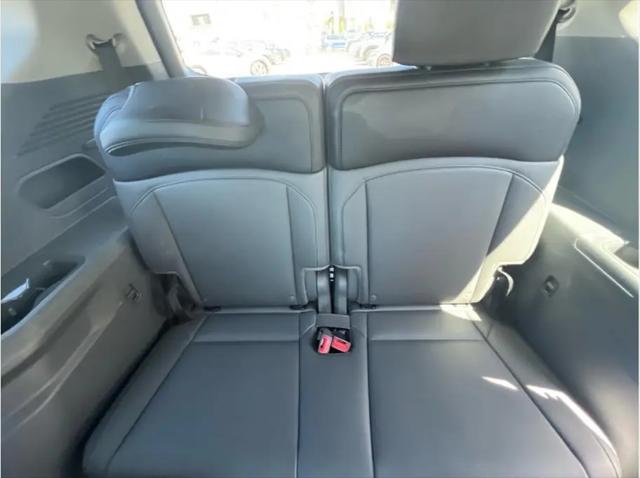 2024 Kia EV9 Light Long Range