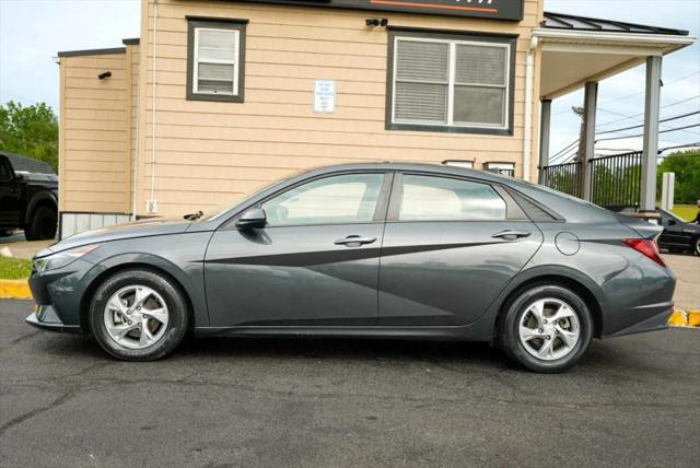 2021 Hyundai Elantra SE