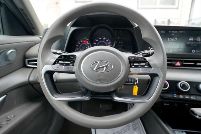 2021 Hyundai Elantra SE