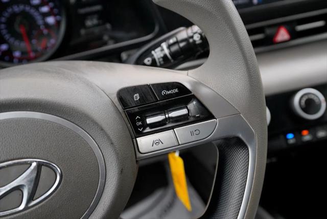 2021 Hyundai Elantra SE