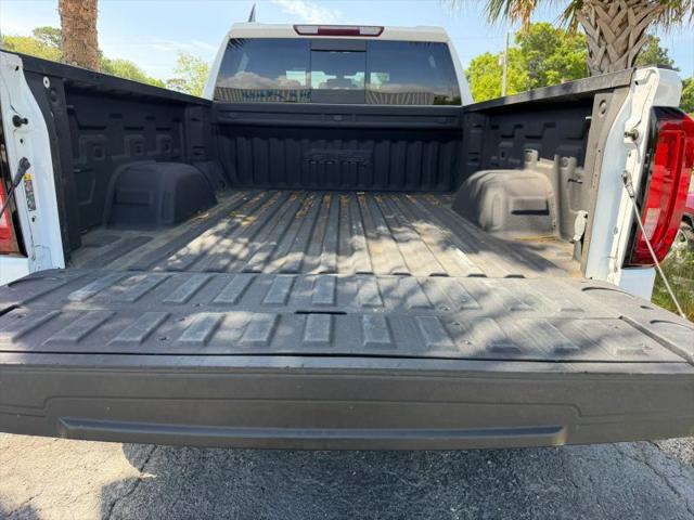 2022 GMC Sierra 1500 Limited AT4
