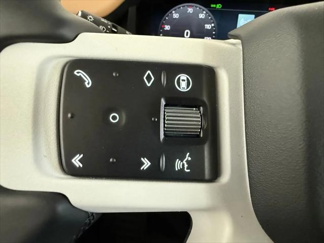 2026 Land Rover Defender P400 X-Dynamic SE