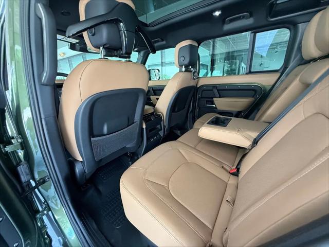 2026 Land Rover Defender P400 X-Dynamic SE