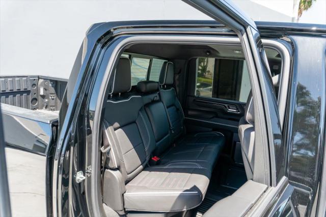 2026 GMC Sierra 2500HD Crew Cab, Standard Bed, AT4X, 4WD