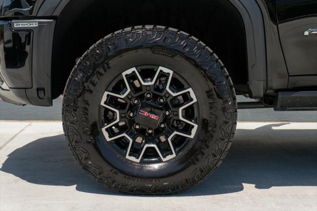 2026 GMC Sierra 2500HD Crew Cab, Standard Bed, AT4X, 4WD