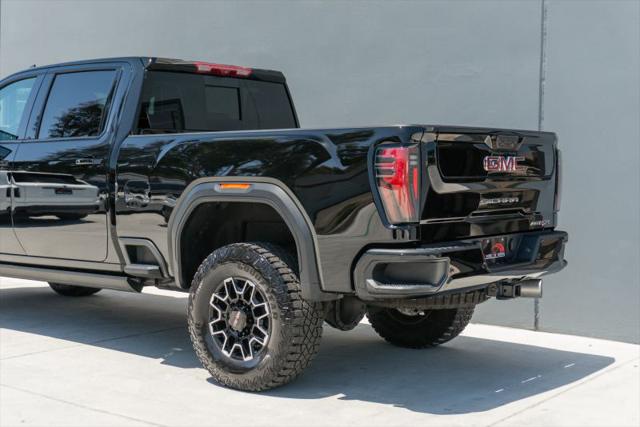 2026 GMC Sierra 2500HD Crew Cab, Standard Bed, AT4X, 4WD