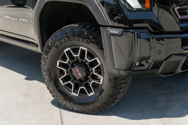 2026 GMC Sierra 2500HD Crew Cab, Standard Bed, AT4X, 4WD