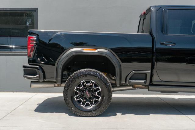 2026 GMC Sierra 2500HD Crew Cab, Standard Bed, AT4X, 4WD