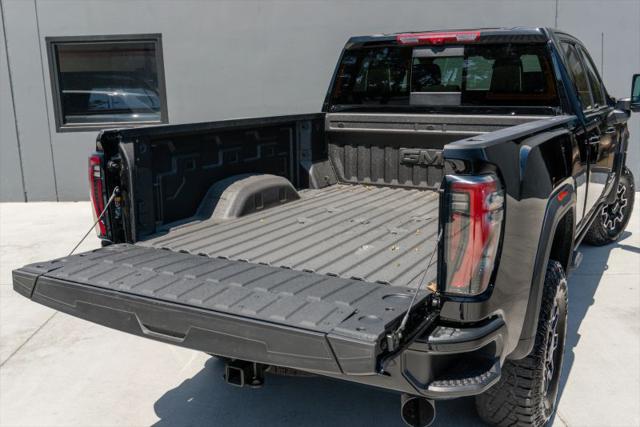 2026 GMC Sierra 2500HD Crew Cab, Standard Bed, AT4X, 4WD