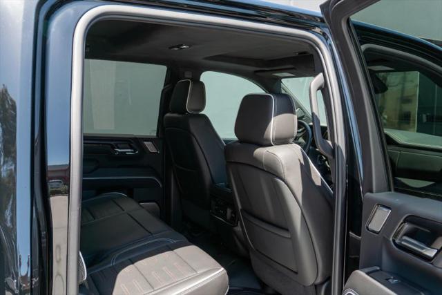 2026 GMC Sierra 2500HD Crew Cab, Standard Bed, AT4X, 4WD