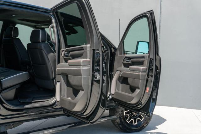 2026 GMC Sierra 2500HD Crew Cab, Standard Bed, AT4X, 4WD