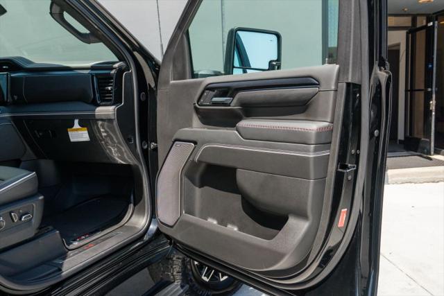 2026 GMC Sierra 2500HD Crew Cab, Standard Bed, AT4X, 4WD