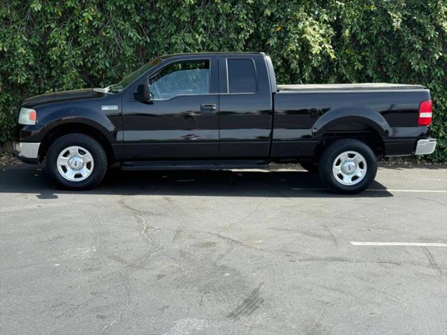 2004 Ford F-150 XLT