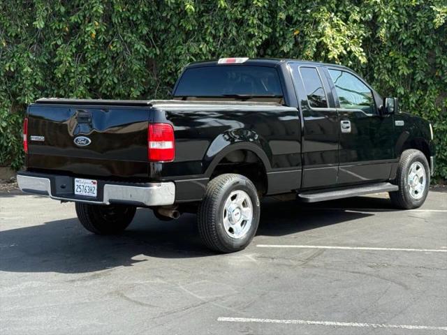 2004 Ford F-150 XLT