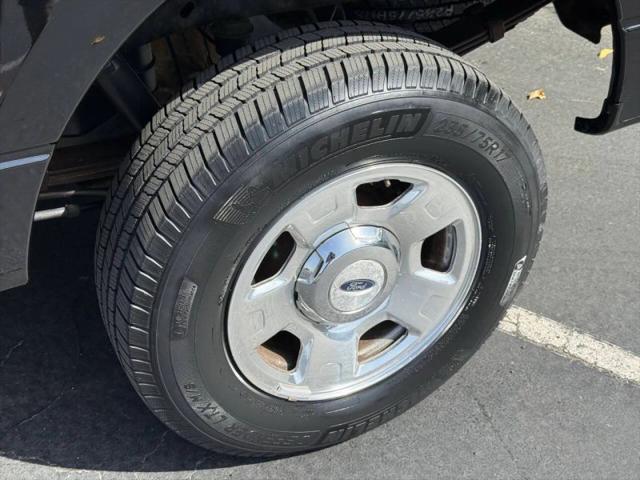 2004 Ford F-150 XLT
