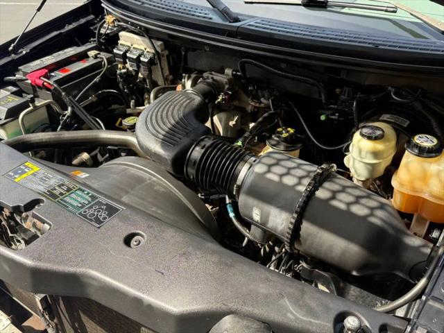 2004 Ford F-150 XLT