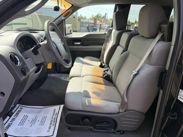 2004 Ford F-150 XLT