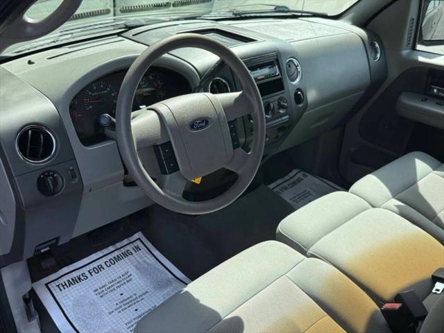 2004 Ford F-150 XLT