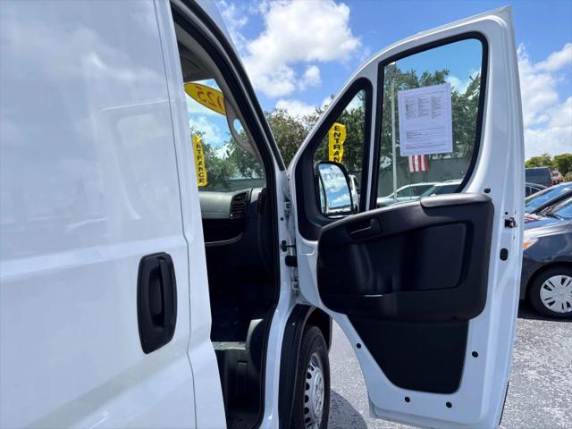 2025 Ram ProMaster 2500 Cargo Van Tradesman High Roof 159" WB w/Pass Seat