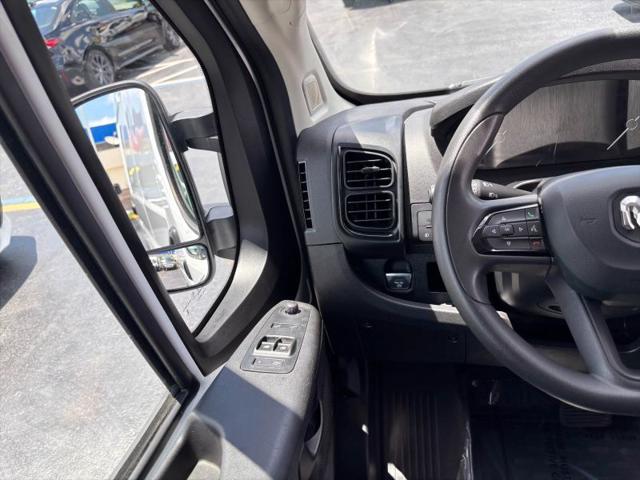 2025 Ram ProMaster 2500 Cargo Van Tradesman High Roof 159" WB w/Pass Seat