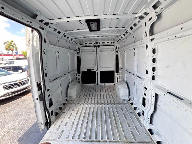 2024 Ram ProMaster 2500 Cargo Van Tradesman High Roof 159" WB w/Pass Seat