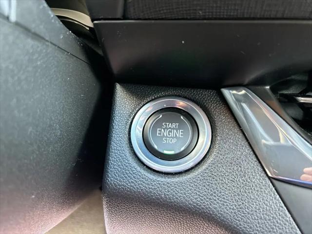 2025 Buick NV Preferred FWD