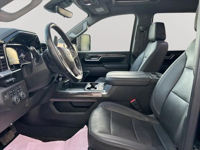 2024 Chevrolet Silverado 2500HD 4WD Crew Cab Standard Bed LTZ