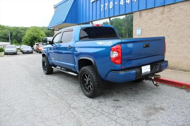 2017 Toyota Tundra SR5 5.7L V8