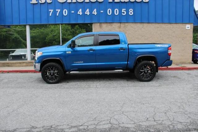 2017 Toyota Tundra SR5 5.7L V8