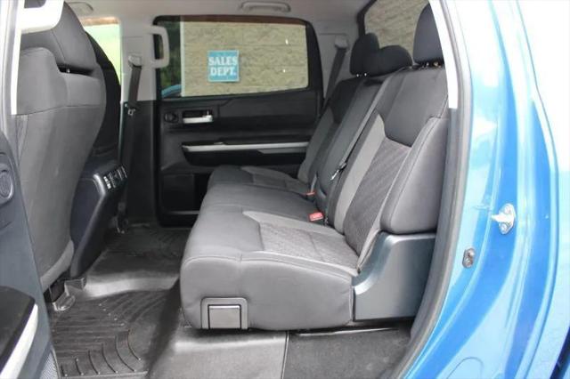 2017 Toyota Tundra SR5 5.7L V8