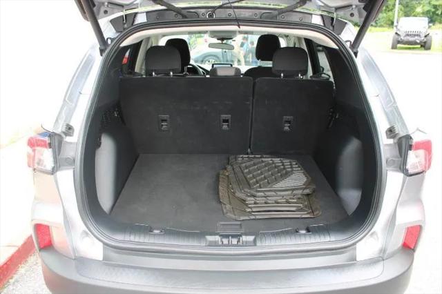 2022 Ford Escape SE Plug-In Hybrid