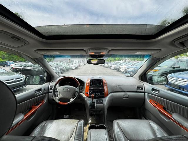 2006 Toyota Sienna XLE