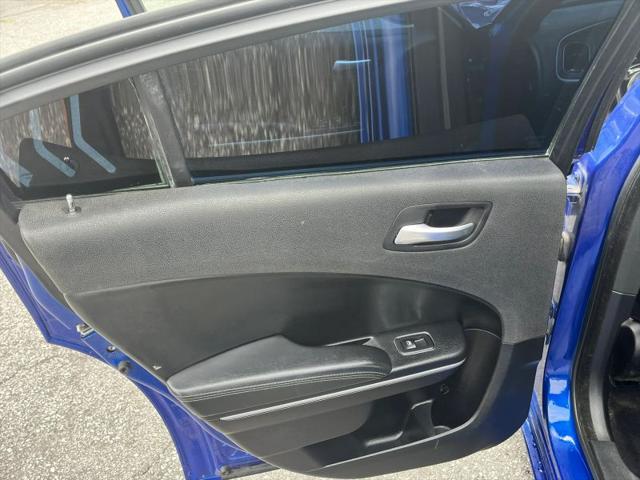 2020 Dodge Charger SXT RWD