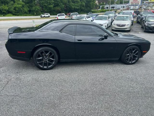 2020 Dodge Challenger SXT