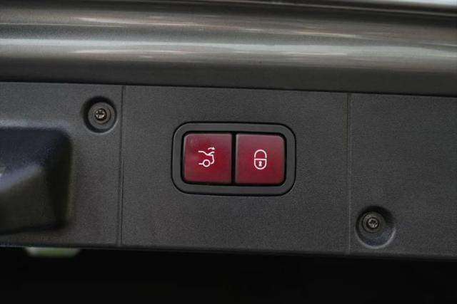 2011 Mercedes-Benz S 550 4MATIC