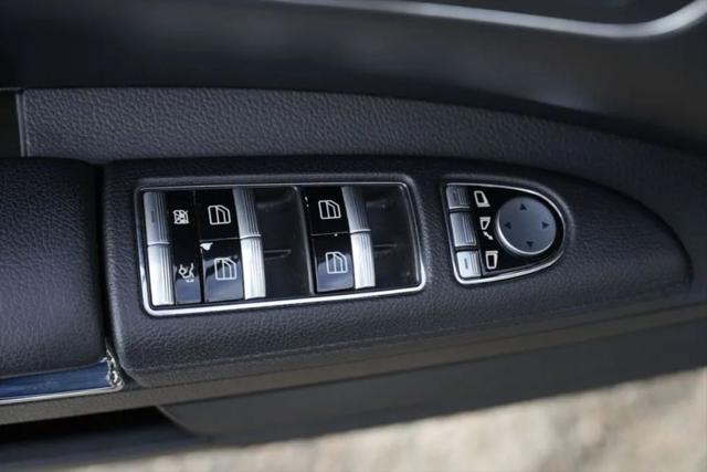 2011 Mercedes-Benz S 550 4MATIC