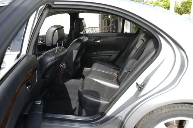 2011 Mercedes-Benz S 550 4MATIC