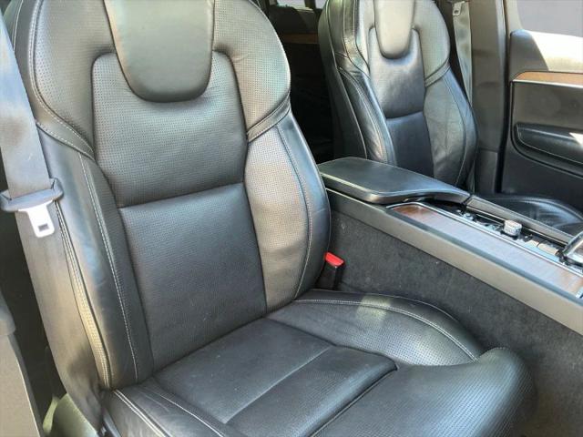 2016 Volvo XC90 Hybrid T8 Inscription