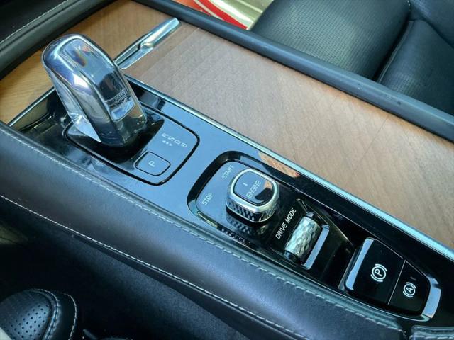 2016 Volvo XC90 Hybrid T8 Inscription