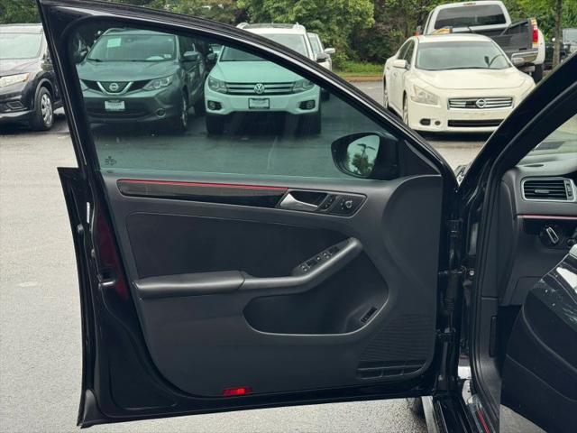 2016 Volkswagen Jetta 2.0T GLI SEL
