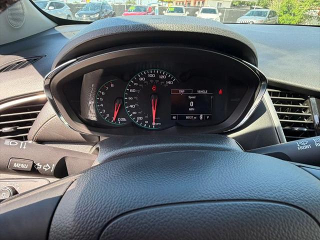 2022 Chevrolet Trax FWD LT