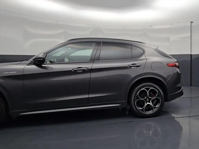 2023 Alfa Romeo Stelvio Veloce AWD
