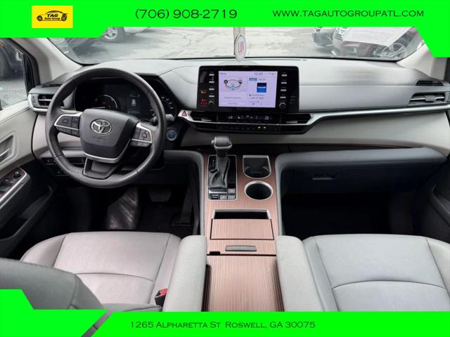 2024 Toyota Sienna XLE