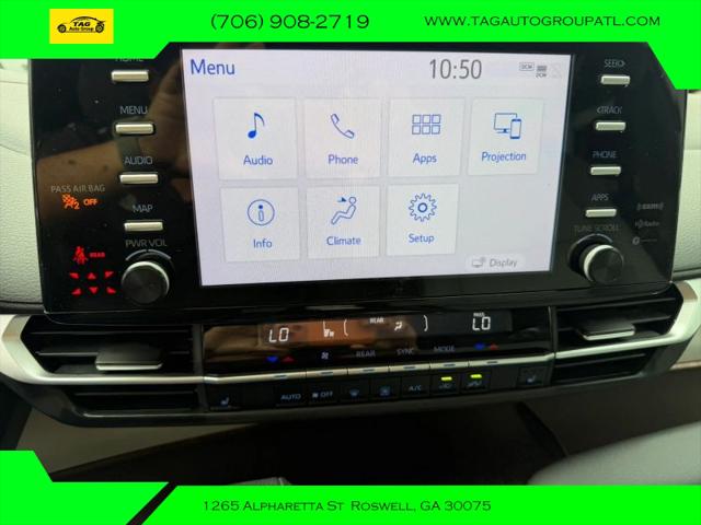 2024 Toyota Sienna XLE