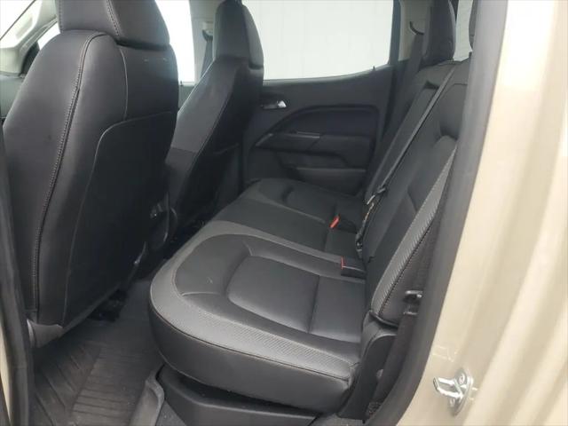 2022 GMC Canyon 4WD Crew Cab Short Box AT4 - Leather