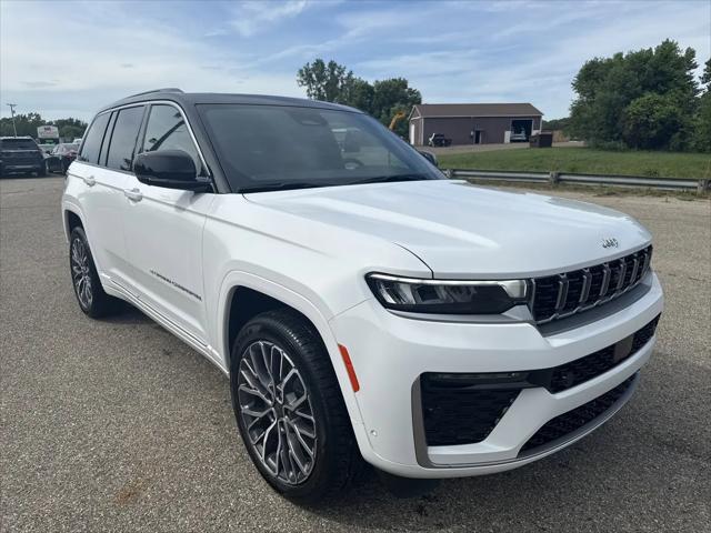 2026 Jeep Grand Cherokee Summit 4x4 for sale in Wayland, MI