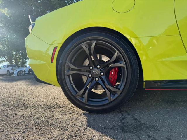 2020 Chevrolet Camaro RWD Coupe 1SS